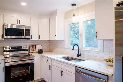26 Middlesex St, Millis, MA 02054 photo 15
