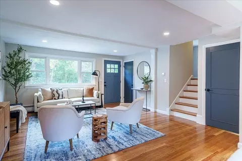 26 Middlesex St, Millis, MA 02054 photo 4