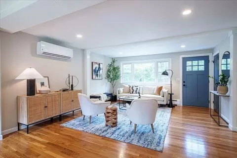 26 Middlesex St, Millis, MA 02054 photo 5