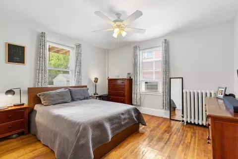 Bedroom - 1 Blake Ct, Everett, MA 02149 photo 1 of 2