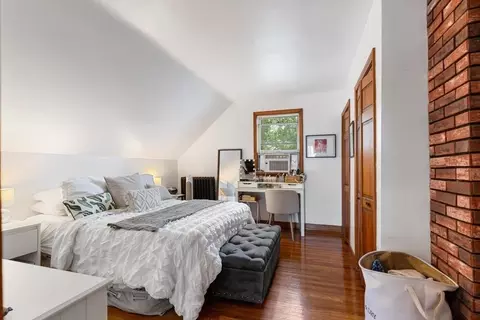 Bedroom - 1 Blake Ct, Everett, MA 02149 photo 2 of 2