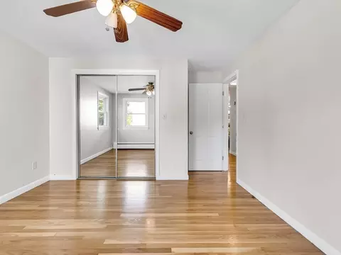 Bedroom - 2 Kinsman St, Beverly, MA 01915 photo 3 of 4