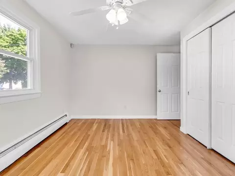 Bedroom - 2 Kinsman St, Beverly, MA 01915 photo 4 of 4