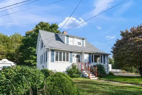 7 Boyce St, Worcester, MA 01603