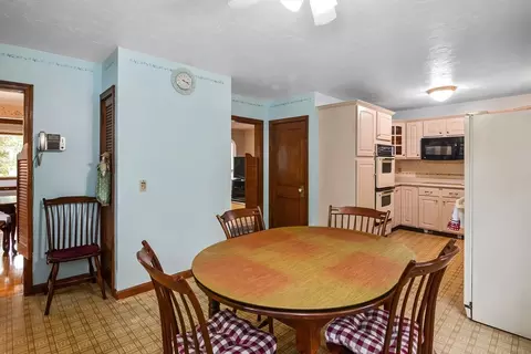 Dining - 7 Boyce St, Worcester, MA 01603 photo 3 of 4