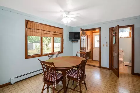 Dining - 7 Boyce St, Worcester, MA 01603 photo 1 of 4