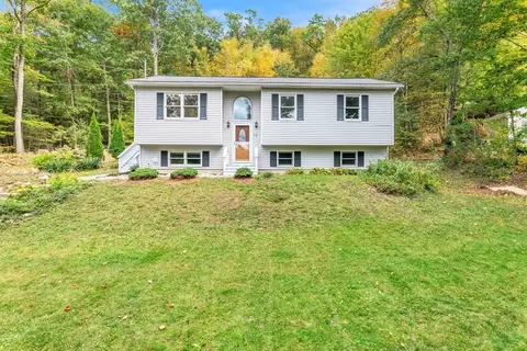 52 Warren Wright Rd, Belchertown, MA 01007
