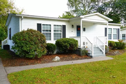 50 Highland St #257, Taunton, MA 02780