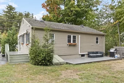 Exterior - 297 Main St, Saugus, MA 01906 photo 2 of 4