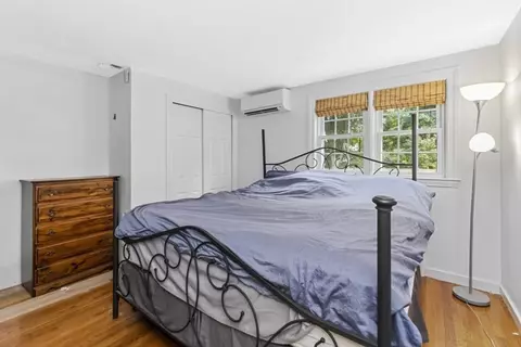 Bedroom - 297 Main St, Saugus, MA 01906 photo 2 of 2