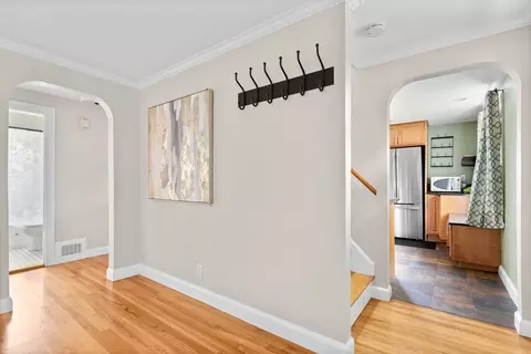 29 Walnut Ter, Arlington, MA 02476 photo 8