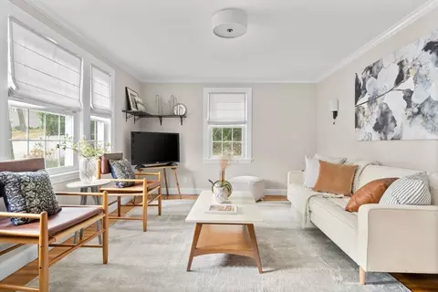 29 Walnut Ter, Arlington, MA 02476 photo 4