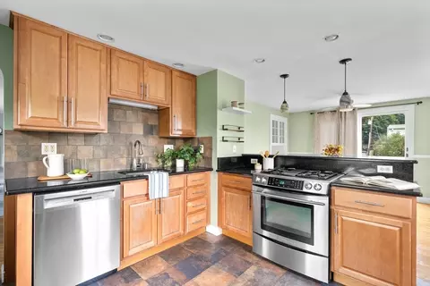 29 Walnut Ter, Arlington, MA 02476 photo 15