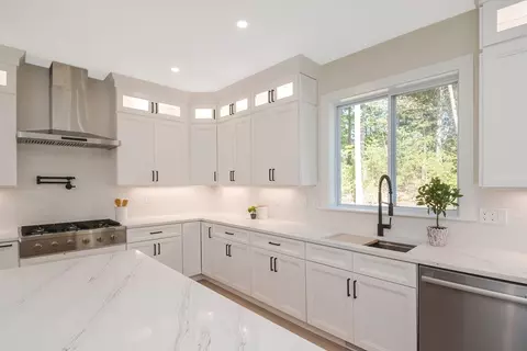 7 Danforth Dr, Holliston, MA 01746 photo 15