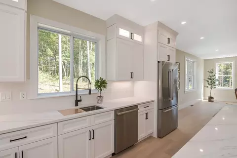 7 Danforth Dr, Holliston, MA 01746 photo 17