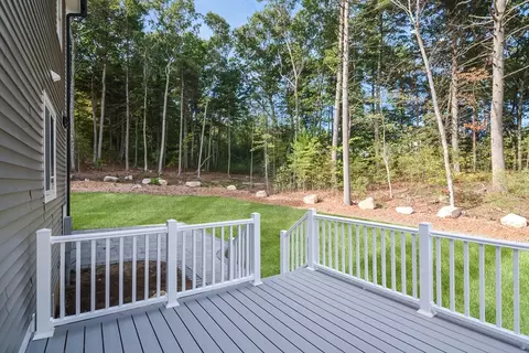 7 Danforth Dr, Holliston, MA 01746 photo 40