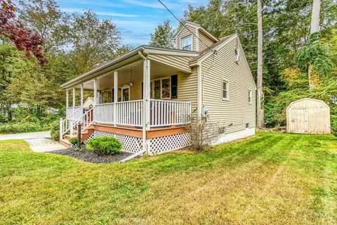 2 Breton Rd, Upton, MA 01568 photo 3