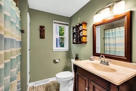 2 Breton Rd, Upton, MA 01568 photo 24