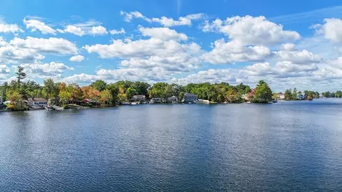 View/Area - 106 Lakeside Ave, Webster, MA 01570 photo 4 of 11