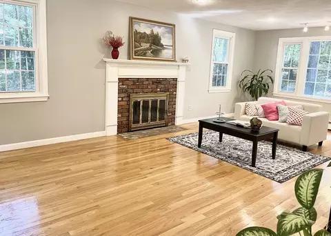 42 Jackson Dr, Acton, MA 01720 photo 4