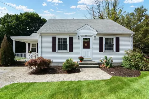 424 Maple Ave, Swansea, MA 02777