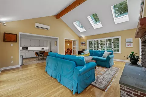 9 Tower Dr, Dover, MA 02030 photo 3