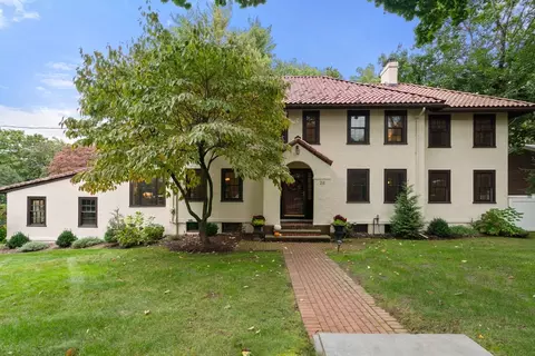 26 Larch Rd, Newton, MA 02468