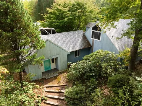 855 Concord Ave, Belmont, MA 02478