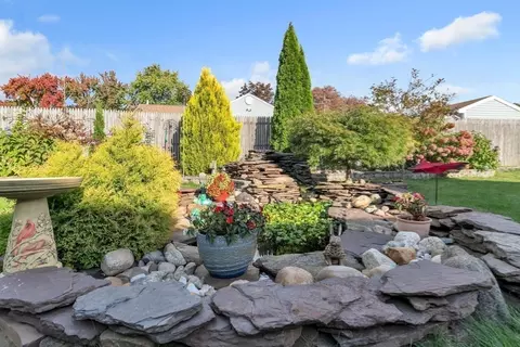 95 Bardon St, Chicopee, MA 01020 photo 40