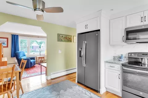 95 Bardon St, Chicopee, MA 01020 photo 12
