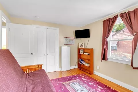 95 Bardon St, Chicopee, MA 01020 photo 27