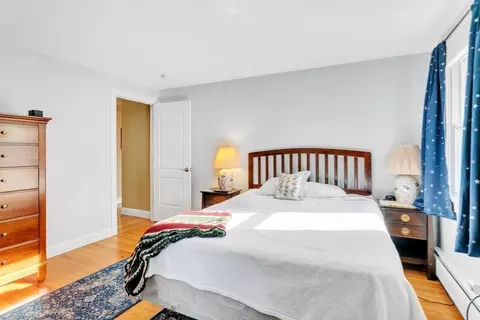 95 Bardon St, Chicopee, MA 01020 photo 30