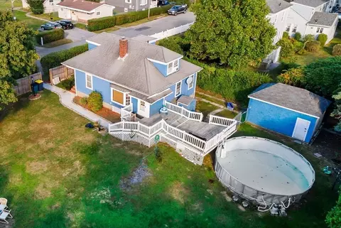 37 Merton St, Somerset, MA 02726