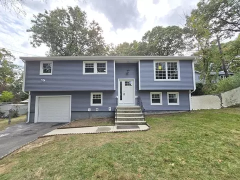 19 E Druid Hill Ave, Randolph, MA 02368