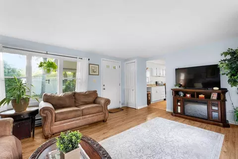 131 Jupiter Cir, Wareham, MA 02576 photo 10