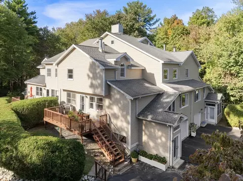 87 Arrowhead Cir #87, Ashland, MA 01721