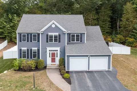 19 Summit Ln, Ashland, MA 01721
