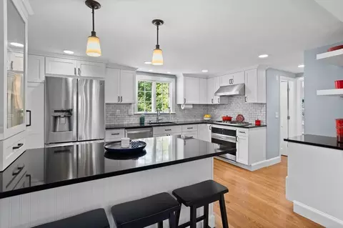 97 Concord Rd, Acton, MA 01720 photo 2