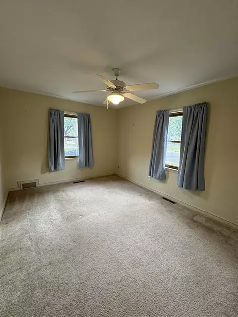 80 Jeffrey Rd, Springfield, MA 01119 photo 14