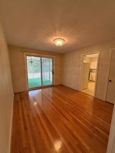 80 Jeffrey Rd, Springfield, MA 01119 photo 12