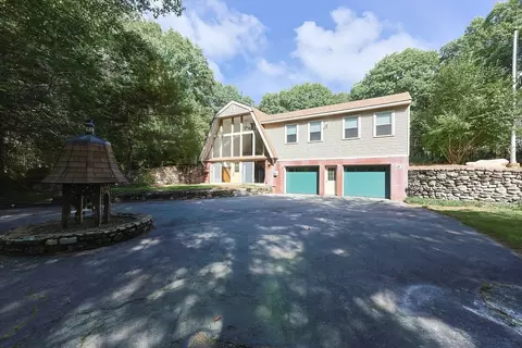 92 E Charlton Rd, Spencer, MA 01562 photo 3