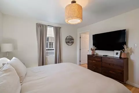 Bedroom - 31 Broad Cove Rd, Hingham, MA 02043 photo 2 of 5