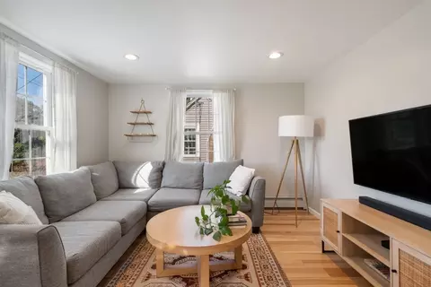 Living - 31 Broad Cove Rd, Hingham, MA 02043 photo 2 of 2