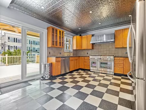 741 E Fifth St, Boston, MA 02127 photo 10