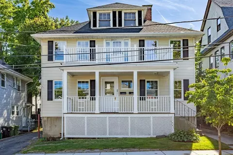 21-23 Frank St, Watertown, MA 02472