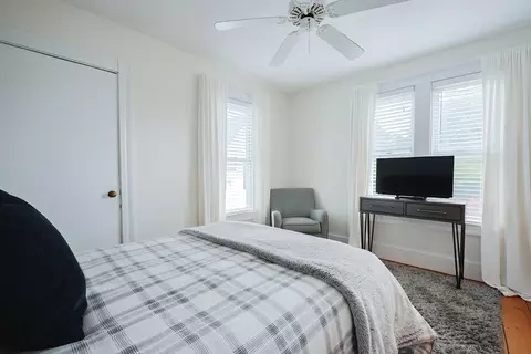 Bedroom - 643 E Central St, Franklin, MA 02038 photo 6 of 7