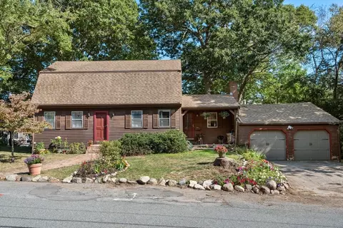 10 Mckays Dr, Rockport, MA 01966