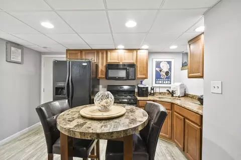 17 Wallace Rd, Lynn, MA 01902 photo 28