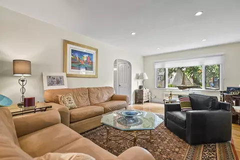 17 Wallace Rd, Lynn, MA 01902 photo 6