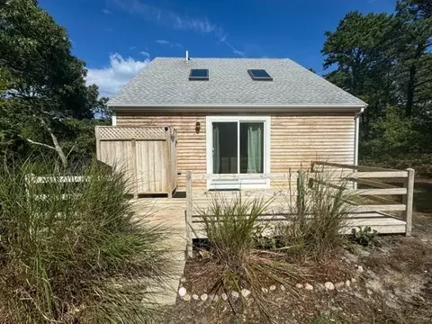 Exterior - 4 Mockingbird, Edgartown, MA 02539 photo 3 of 3